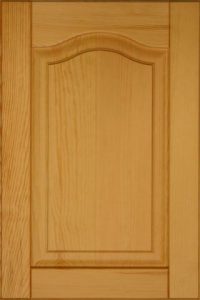 Fenyő bajúszves filungbetétes csapos keretes   